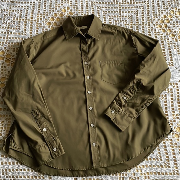 5 for $25 Earth music and ecology kaki shirt - Picture 7 of 8